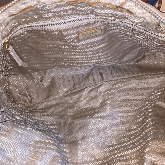 VINTAGE PRADA RIVET BAULETTO BAG •FLAWED • NOLOCK - Picture 8 of 14